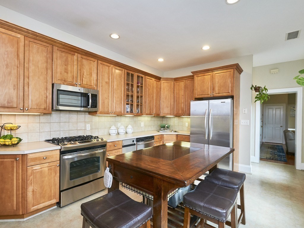 48 Mt Vernon Street, Unit 2 Boston, MA 02129 - Photo 1 of 23