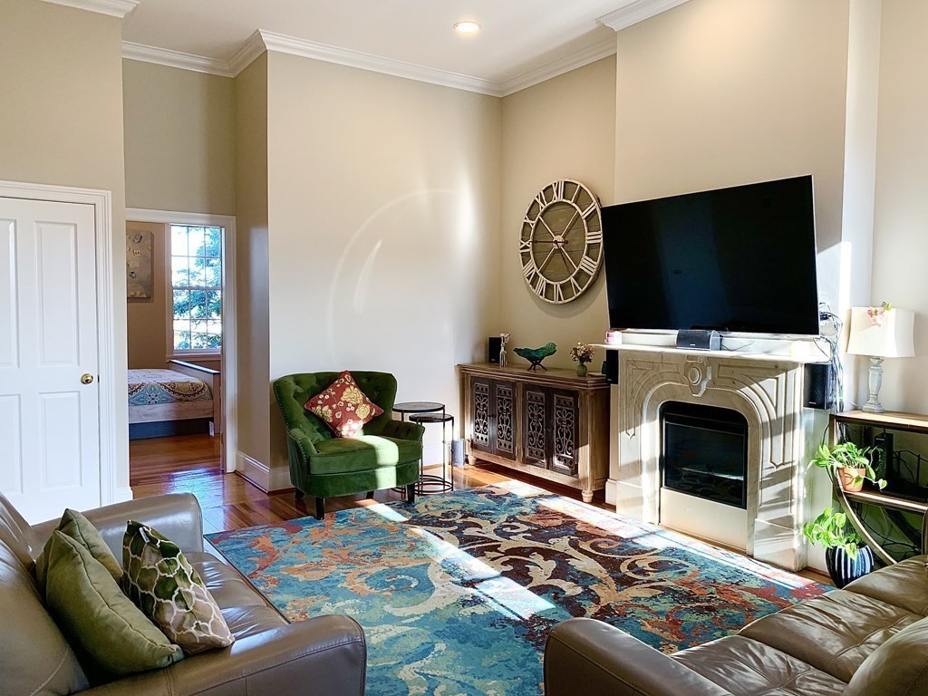 48 Mt Vernon Street, Unit 2 Boston, MA 02129 - Photo 6 of 23