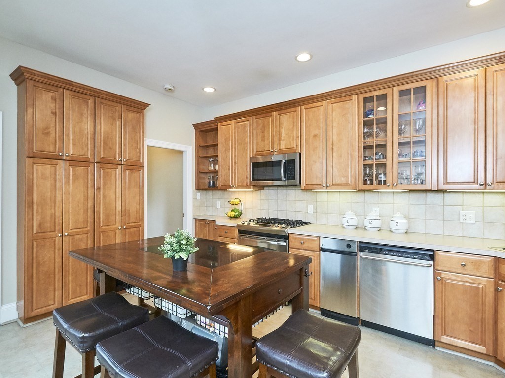 48 Mt Vernon Street, Unit 2 Boston, MA 02129 - Photo 8 of 23