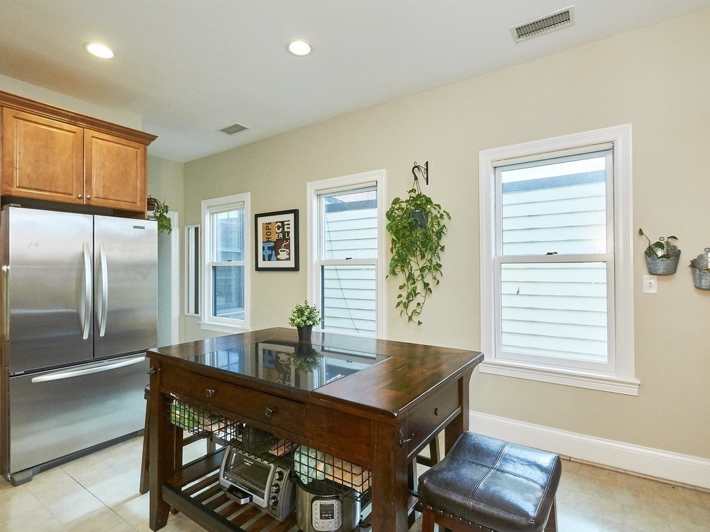 48 Mt Vernon Street, Unit 2 Boston, MA 02129 - Photo 9 of 23