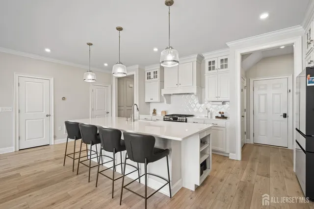 $770,000 | 2707 Hayden Court, Monroe Township, NJ 08831