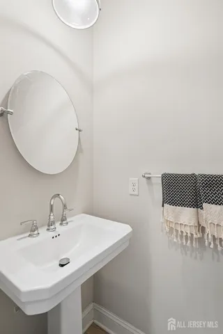 $770,000 | 2707 Hayden Court, Monroe Township, NJ 08831