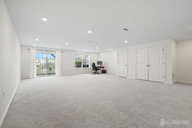 $770,000 | 2707 Hayden Court, Monroe Township, NJ 08831