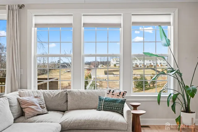 $770,000 | 2707 Hayden Court, Monroe Township, NJ 08831