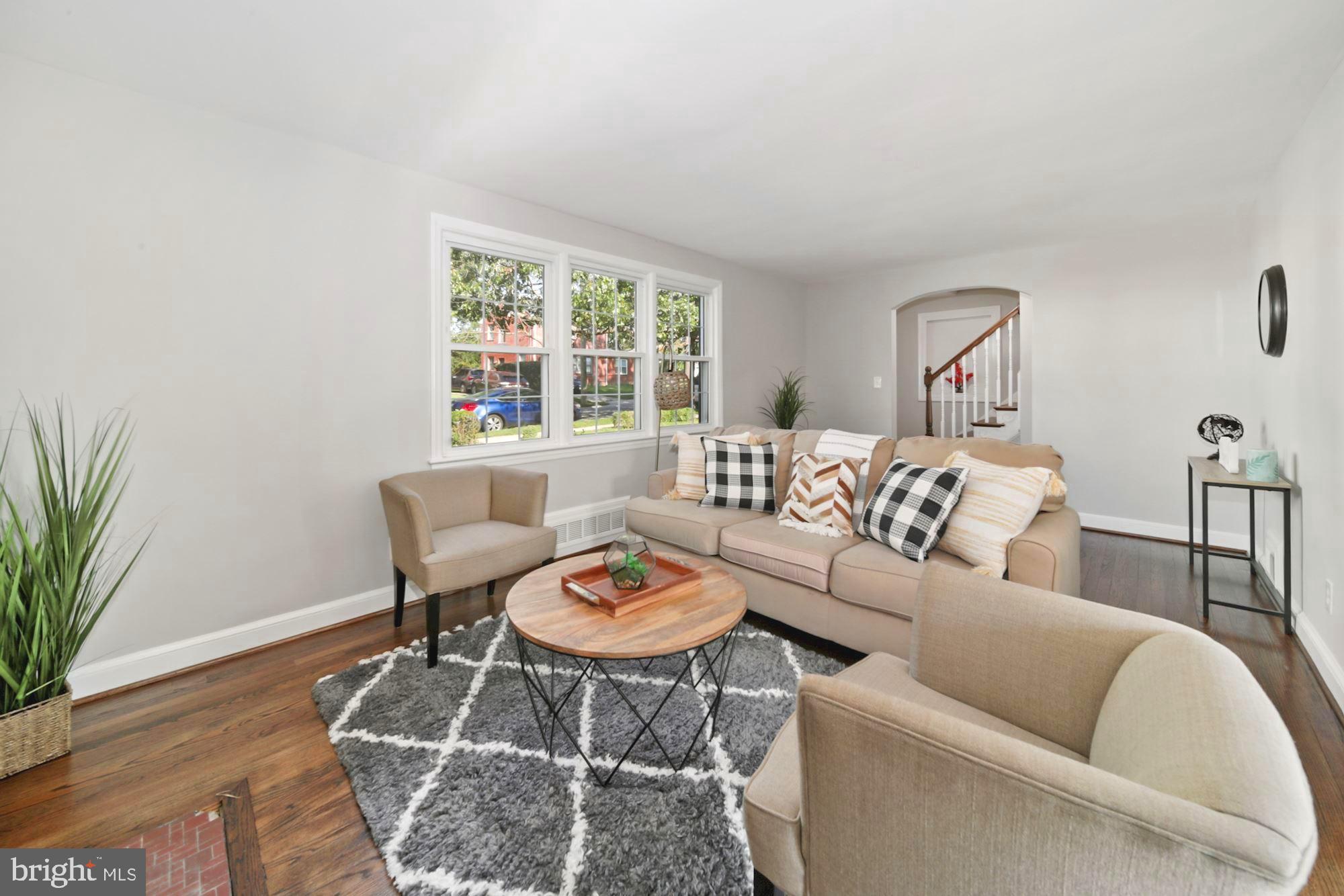 10427 Inwood Avenue Silver Spring, MD 20902 - Photo 8 of 36 Gallery Image 8