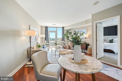 $519,000 | 555 Massachusetts Avenue Northwest, Unit 1419, Washington, DC 20001