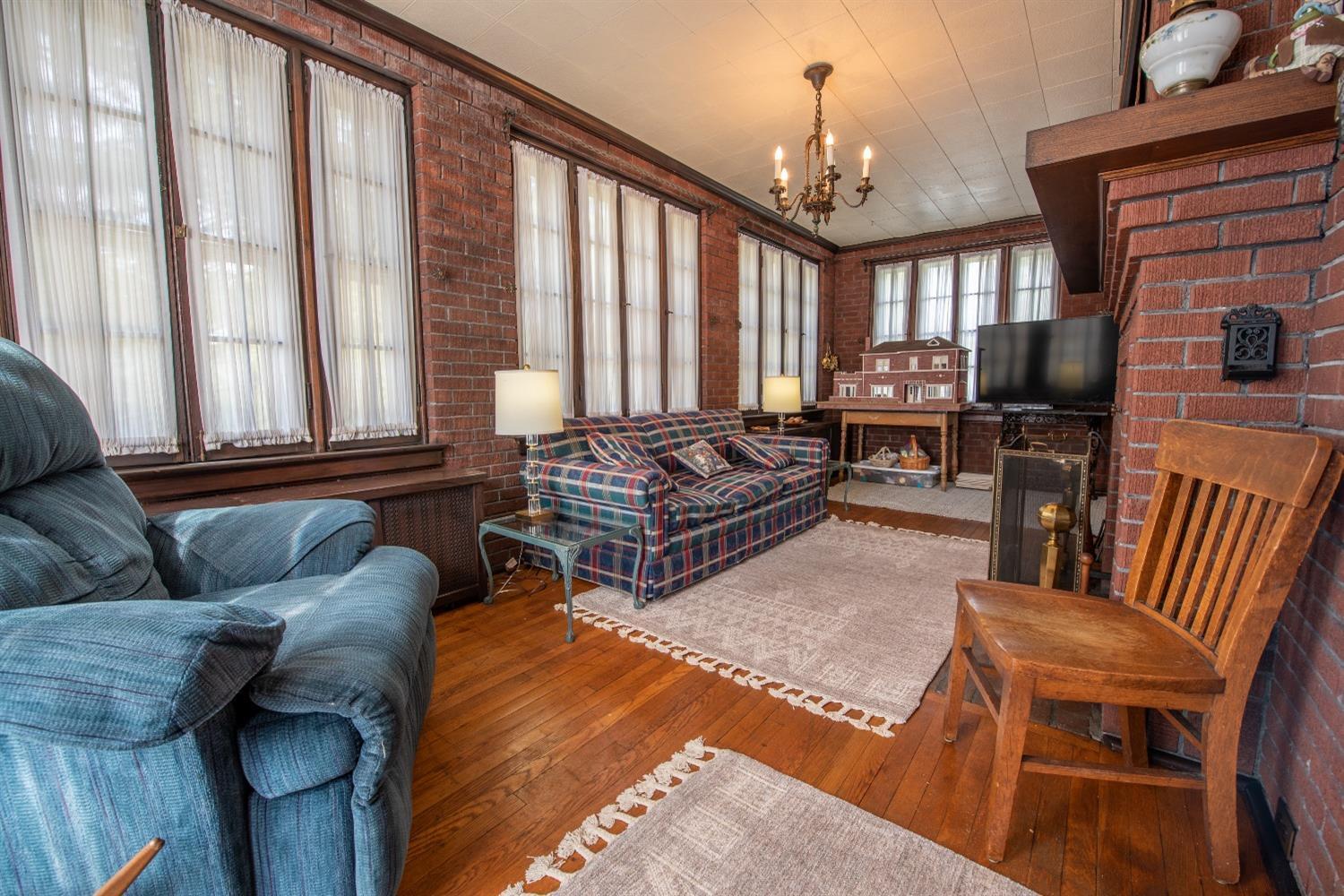 6319 Montgomery Road Cincinnati, OH 45213 - Photo 15 of 47 Gallery Image 15