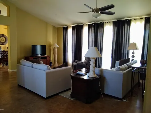 $2,150 | 10537 East Cedar Waxwing Drive, Sun Lakes, AZ 85248