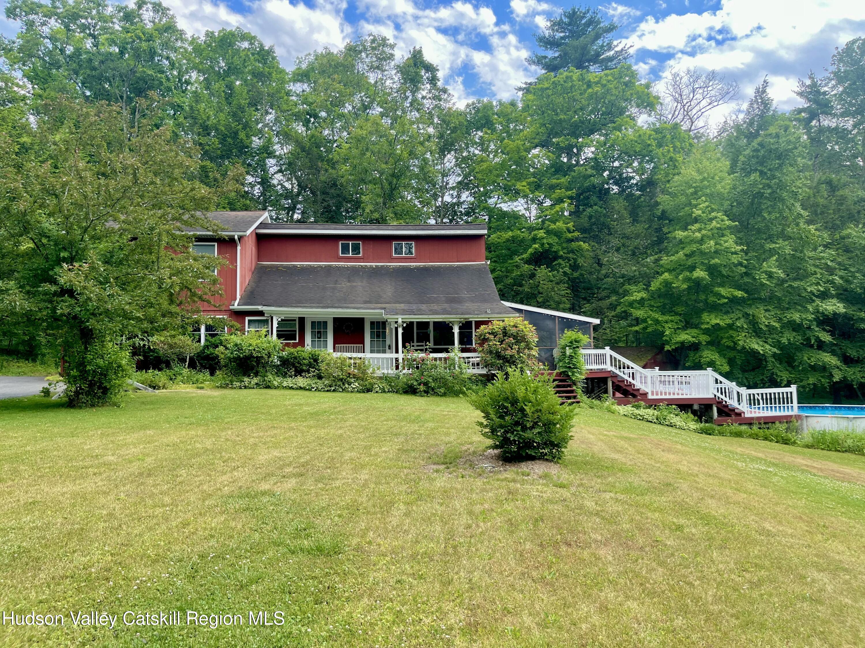 28 John Carle Road Saugerties, NY 12477 - Photo 3 of 44 IMG_7658