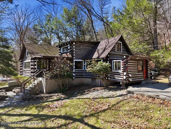 $465,000 | 1074 Stony Creek Road, East Stroudsburg, PA 18302