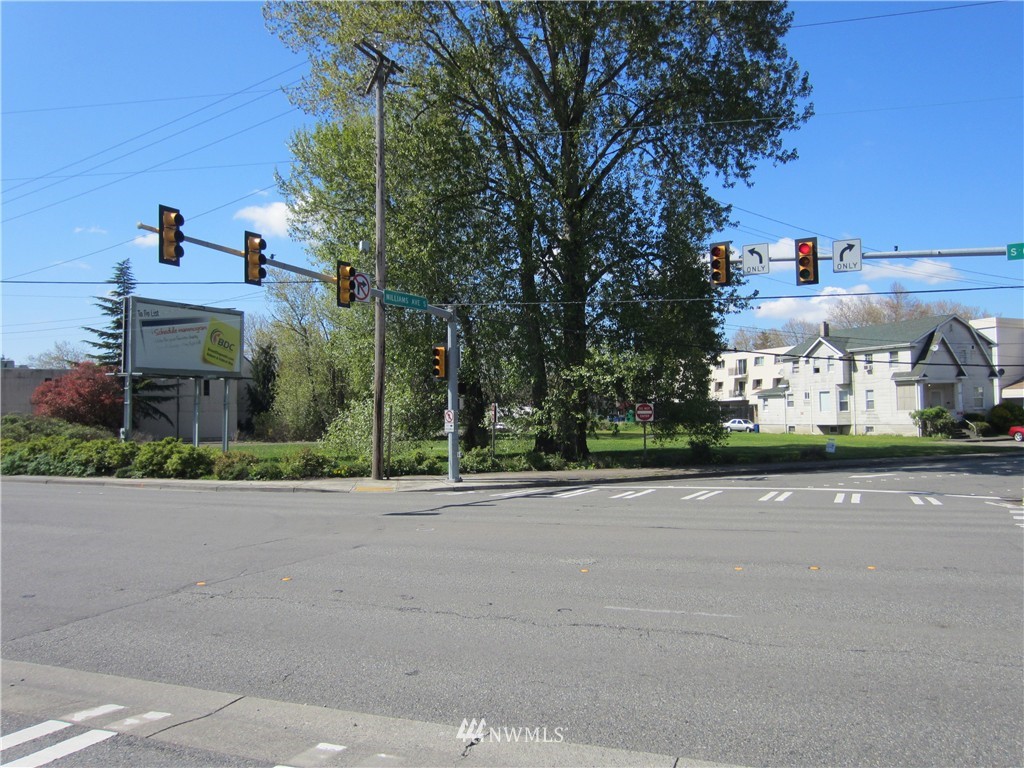 615 Williams Avenue South Renton, WA 98057 - Photo 1 of 1 Gallery Image 1
