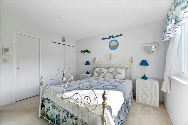 $499,907 | 107 East Midland Pond Court, Moriches, NY 11955