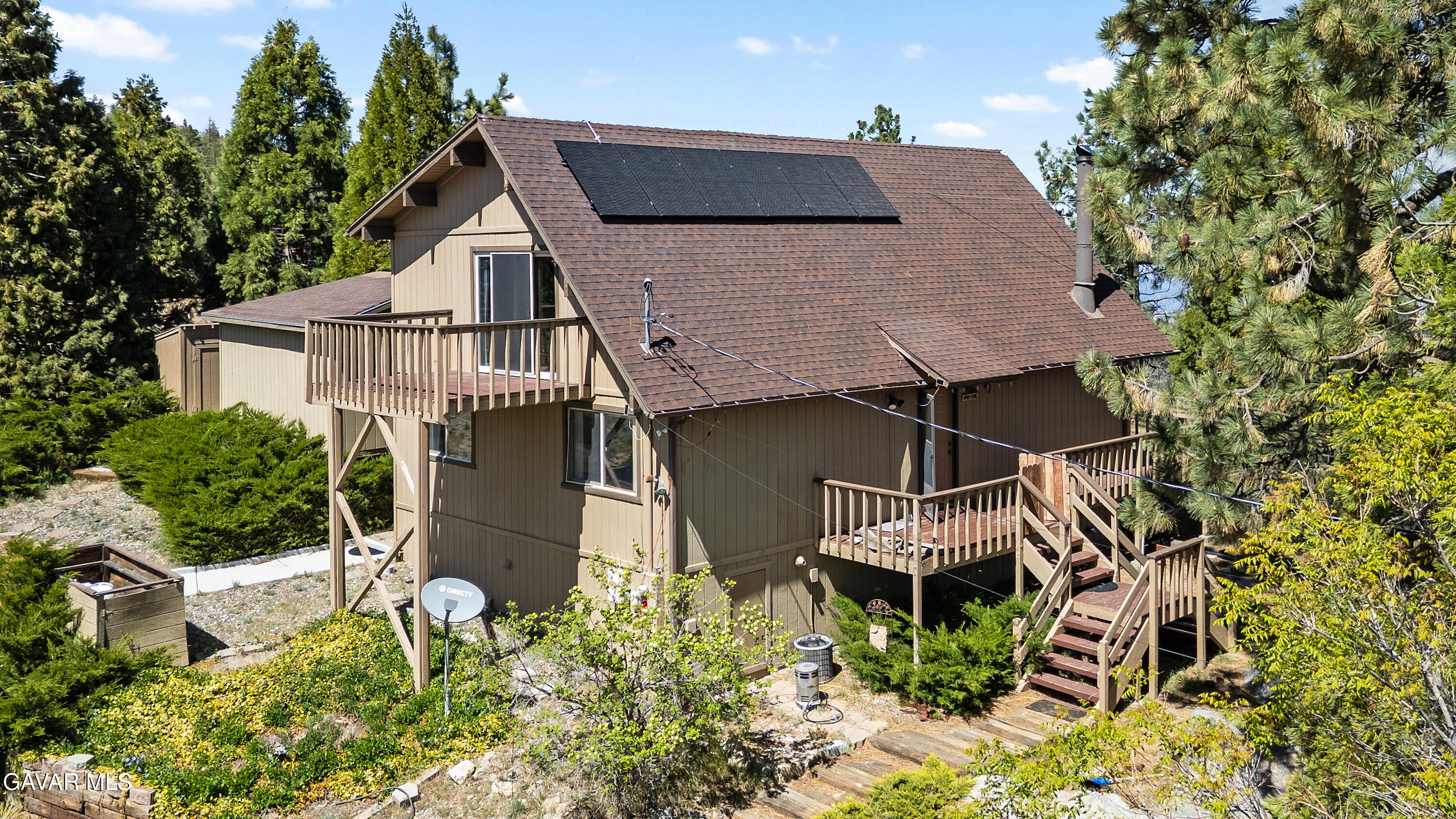 25631 High Rock Court Tehachapi, CA 93561 - Photo 21 of 31 a aerial view of a house with a yard and potted plants