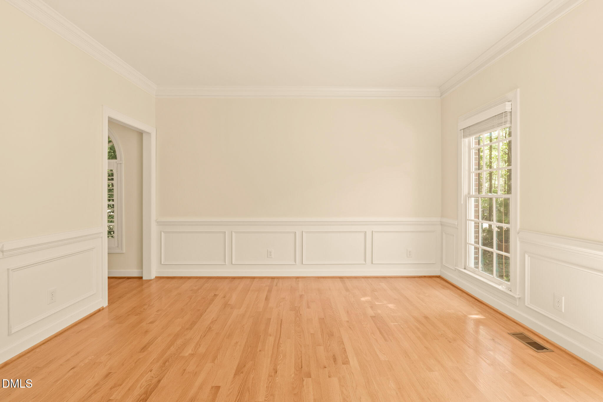 2929 Sunnystone Way Raleigh, NC 27613 - Photo 11 of 42