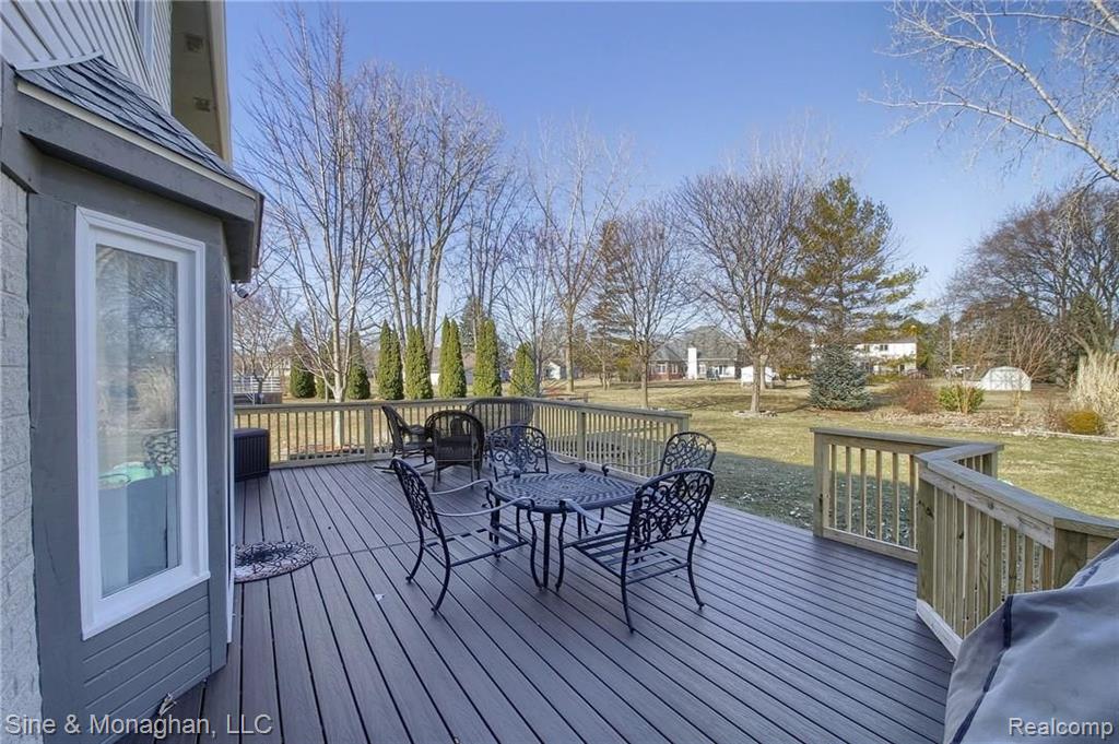 52075 Lillian Road Chesterfield, MI 48047 - Photo 32 of 34