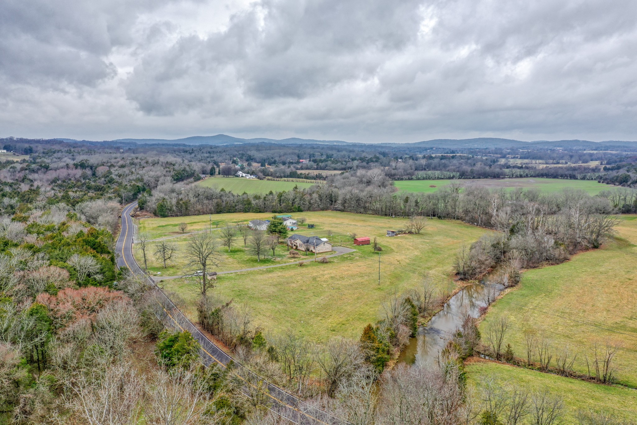 5149 Beech Log Road Lebanon, TN 37090 - Photo 43 of 44 a view of a city with an ocean