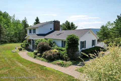 $525,000 | 5999 Route 23c Ny 12452, Prattsville, NY 12468