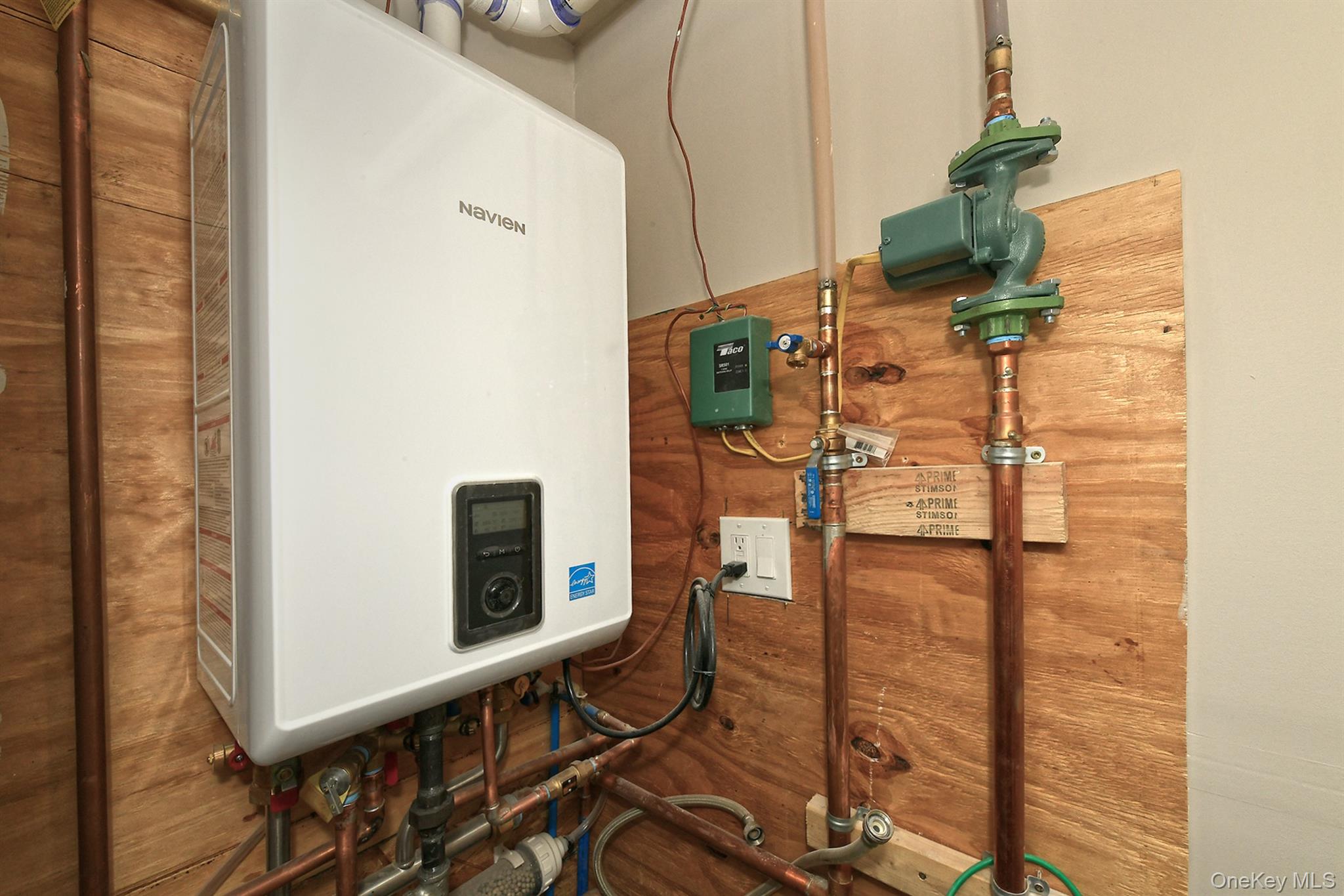 1903 George Court Merrick, NY 11566 - Photo 31 of 37 New Tankless Boiler
