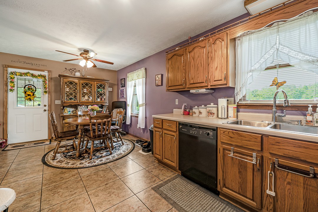 435 Redmon Road Smithville, TN 37166 - Photo 12 of 28 Gallery Image 12