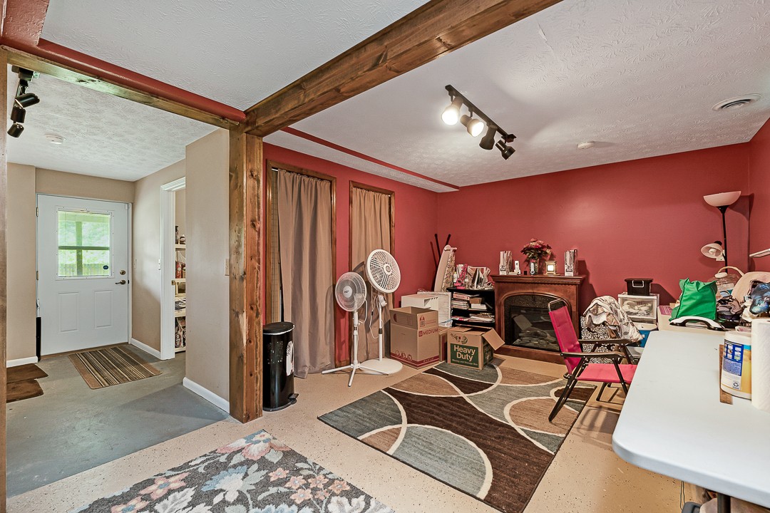 435 Redmon Road Smithville, TN 37166 - Photo 10 of 28 Gallery Image 10