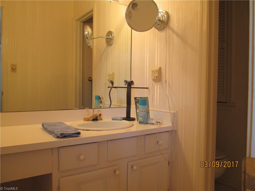 4842 Tower Road, Unit D Greensboro, NC 27410 - Photo 15 of 25 Gallery Image 15