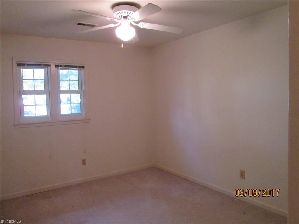 4842 Tower Road, Unit D Greensboro, NC 27410 - Photo 16 of 25 Gallery Image 16