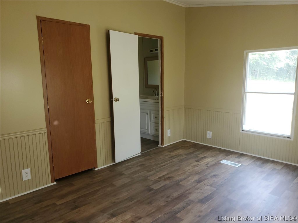 9071 East Saylor Road Salem, IN 47167 - Photo 12 of 20 Gallery Image 12