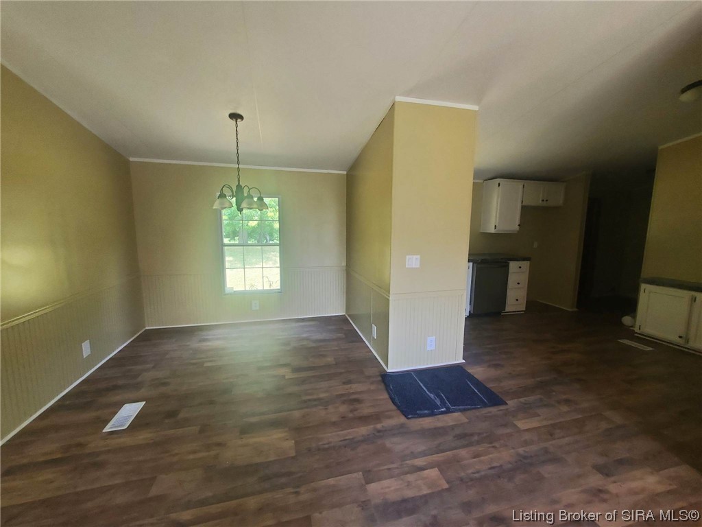 9071 East Saylor Road Salem, IN 47167 - Photo 8 of 20 Gallery Image 8