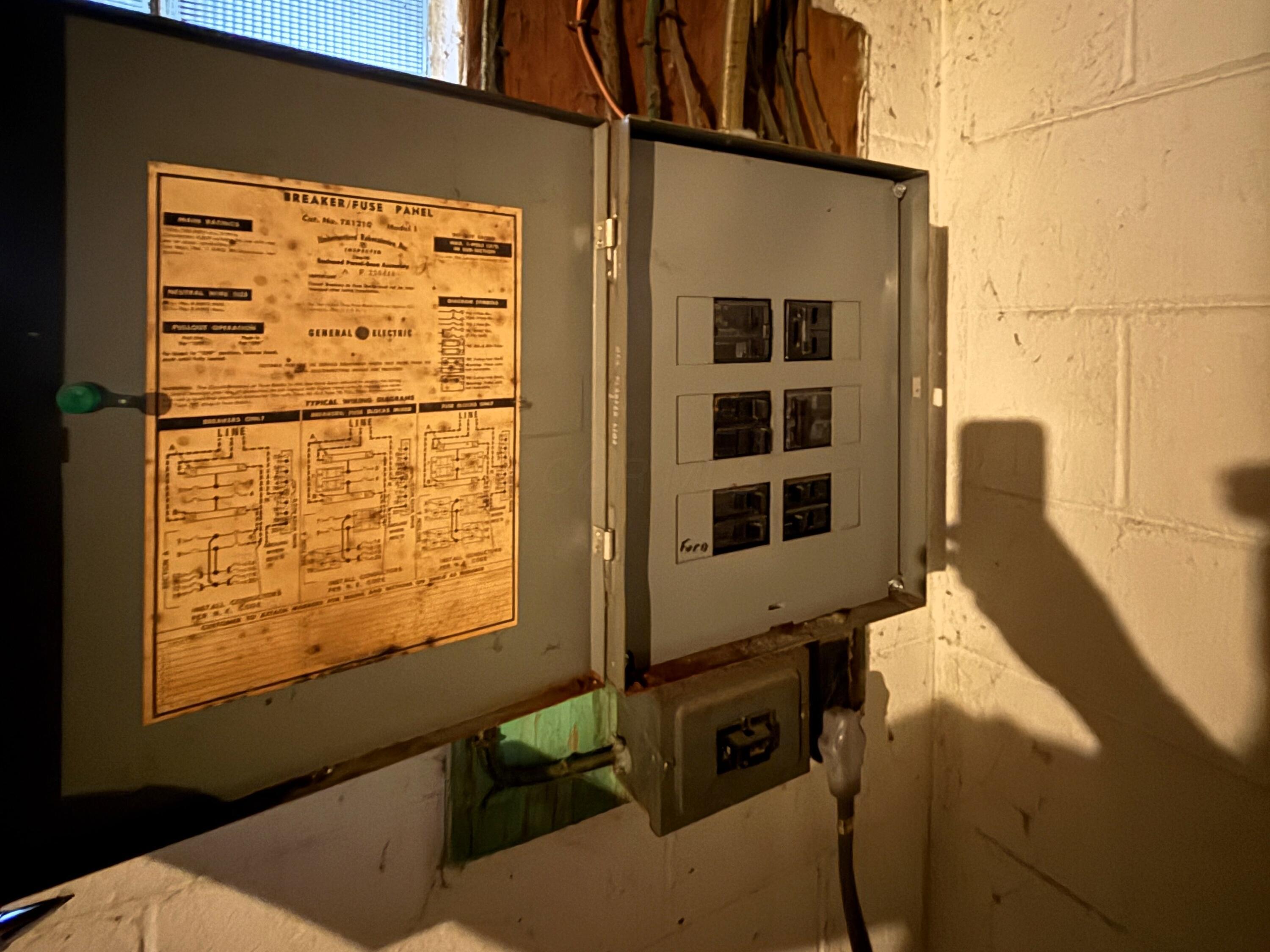 4645 Sandy Lane Road, Unit AD Columbus, OH 43224 - Photo 25 of 44 B - Electric Panel