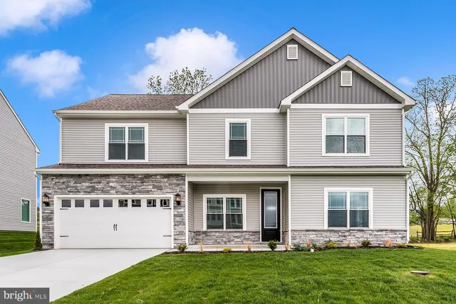 $504,900 | 506 Abigail Avenue, Waynesboro, PA 17268