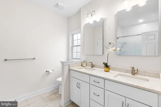 $660,000 | 116 American Way, Downingtown, PA 19335