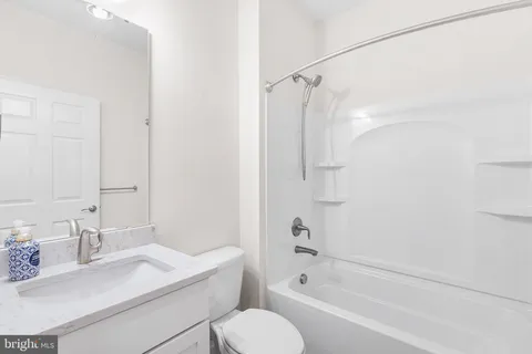 $660,000 | 116 American Way, Downingtown, PA 19335