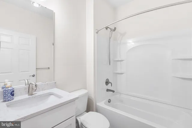 $660,000 | 116 American Way, Downingtown, PA 19335