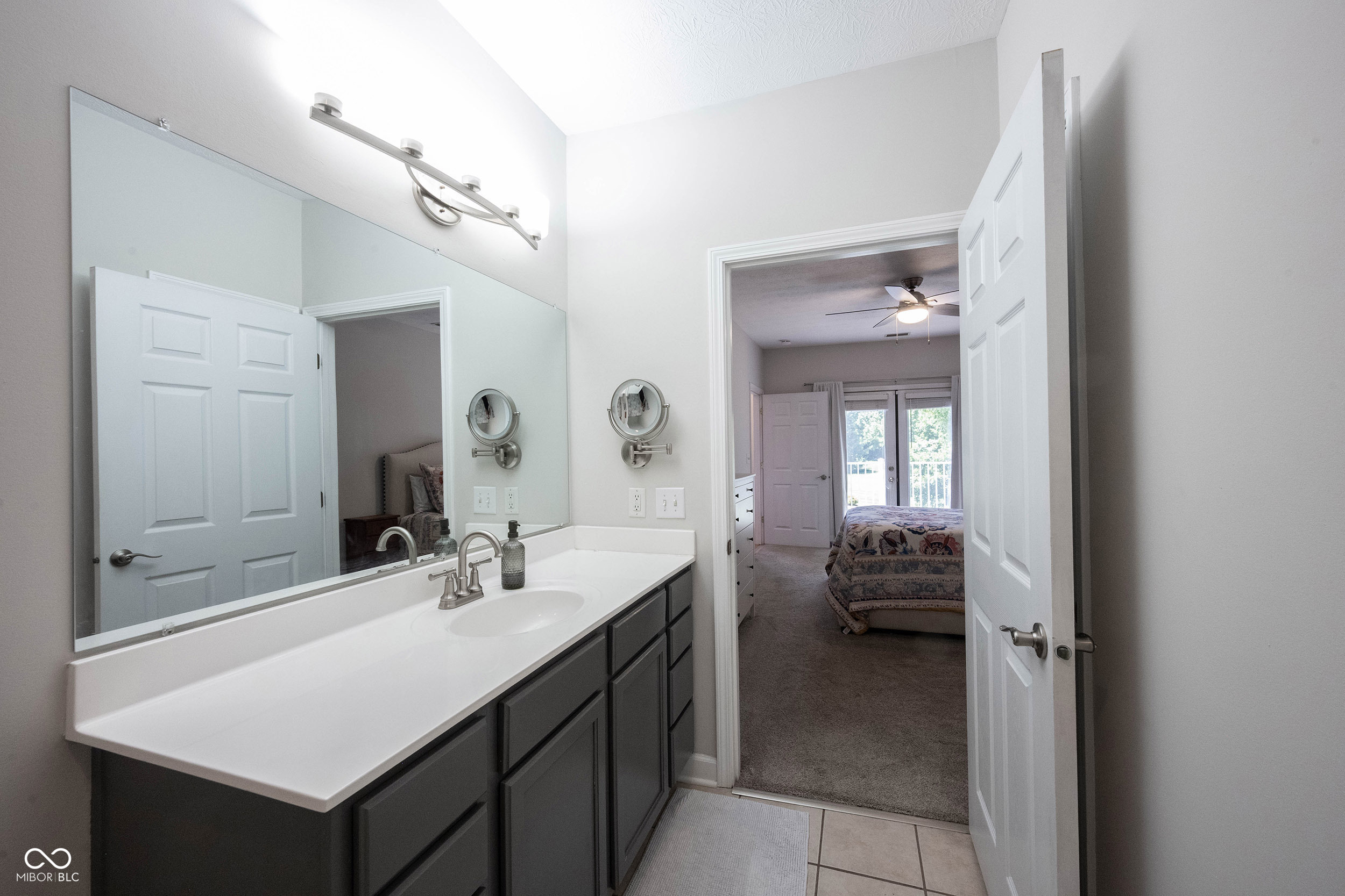 1112 Shadow Ridge Road Indianapolis, IN 46280 - Photo 43 of 68