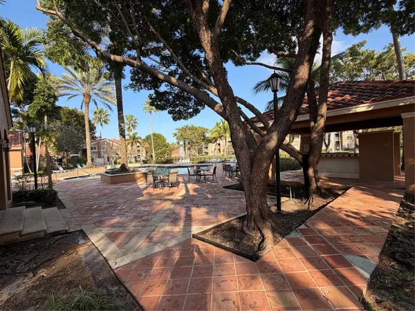 $2,565 | 4820 Highway 7, Unit 10303, Coconut Creek, FL 33073