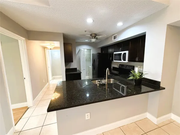 $2,565 | 4820 Highway 7, Unit 10303, Coconut Creek, FL 33073