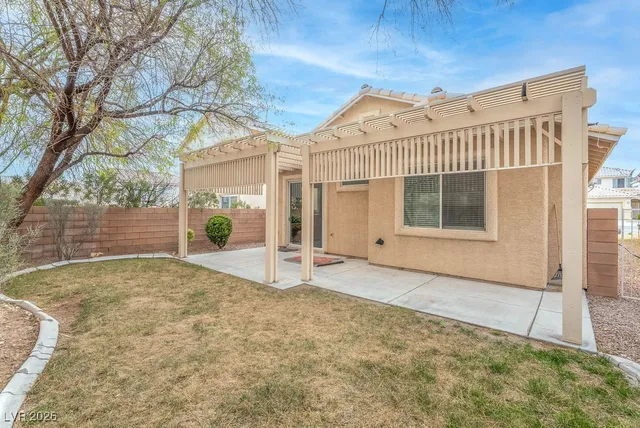 $1,900 | 332 Sonoma Valley Street, Las Vegas, NV 89144