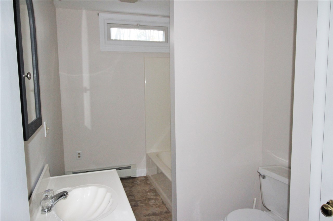 30 Newfields Road Exeter, NH 03833 - Photo 12 of 23