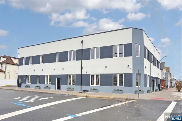 $3,950 | 385 Passaic Avenue, Unit 1, Lodi, NJ 07644