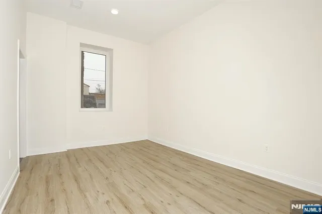 $3,950 | 385 Passaic Avenue, Unit 1, Lodi, NJ 07644