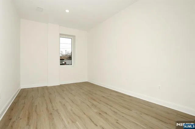 $3,950 | 385 Passaic Avenue, Unit 1, Lodi, NJ 07644