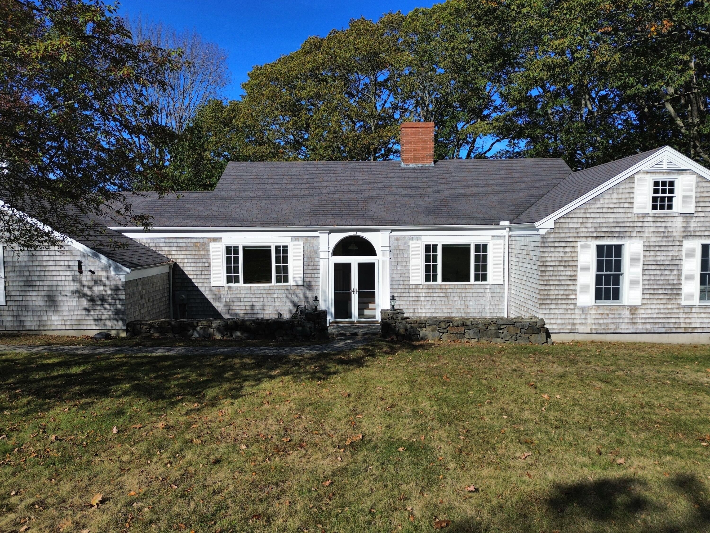 10 Pheasant Hill Road Cape Elizabeth, ME 04107 - Photo 12 of 42 dji_fly_20251010_141602_770_176018815652