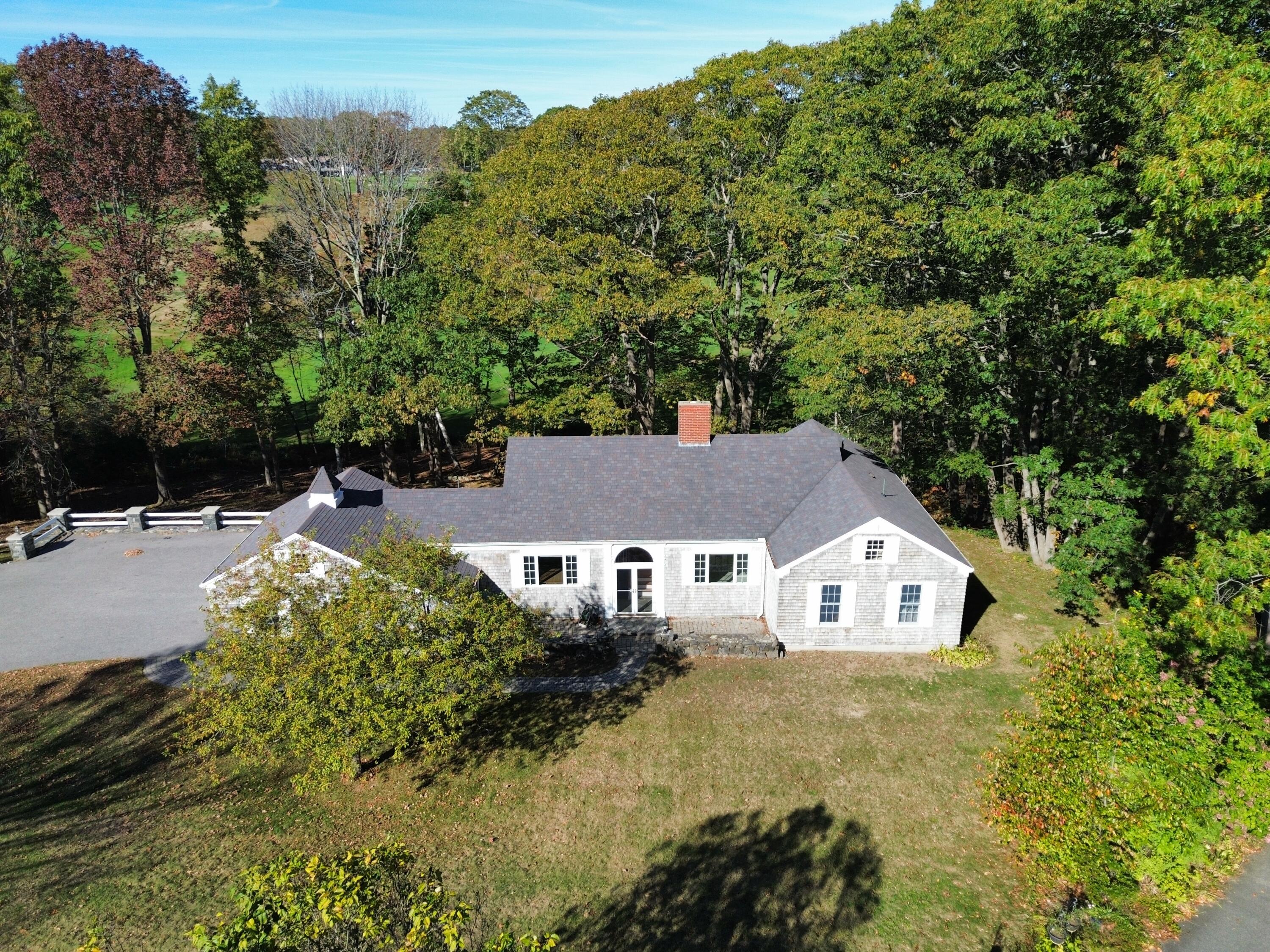 10 Pheasant Hill Road Cape Elizabeth, ME 04107 - Photo 39 of 42 dji_fly_20251010_141510_766_176018816048