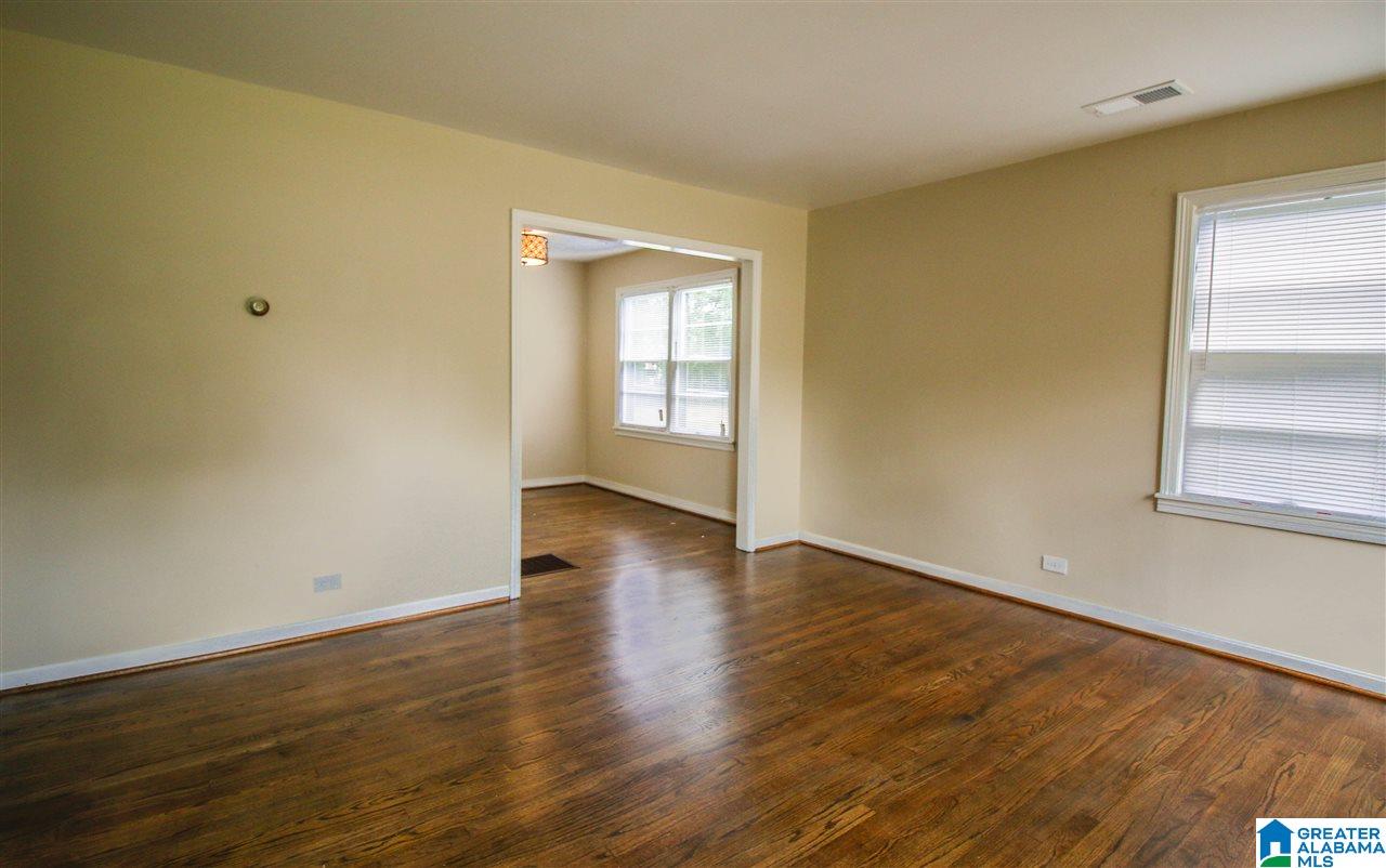 105 Hendrix Street Oneonta, AL 35121 - Photo 7 of 13