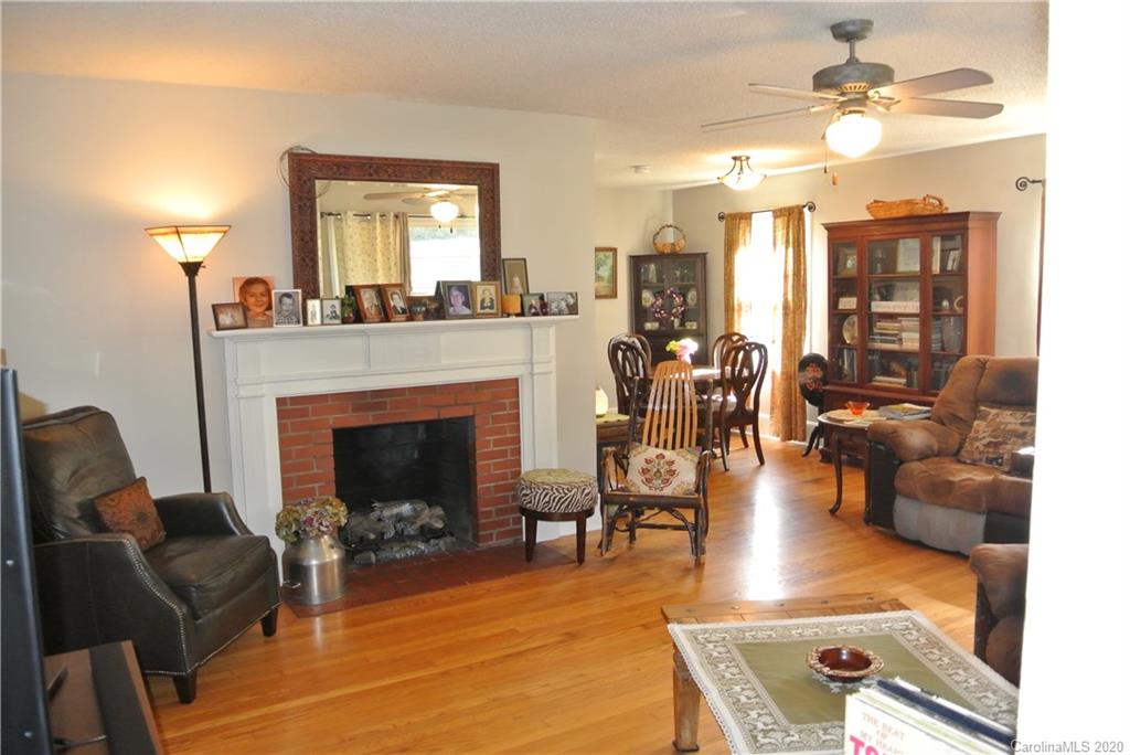 430 Forest Hills Circle Rutherfordton, NC 28139 - Photo 3 of 30 Gallery Image 3