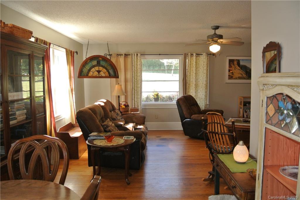 430 Forest Hills Circle Rutherfordton, NC 28139 - Photo 4 of 30 Gallery Image 4