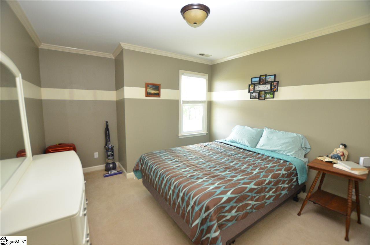 382 Labhr Court Boiling Springs, SC 29316 - Photo 10 of 22 Gallery Image 10