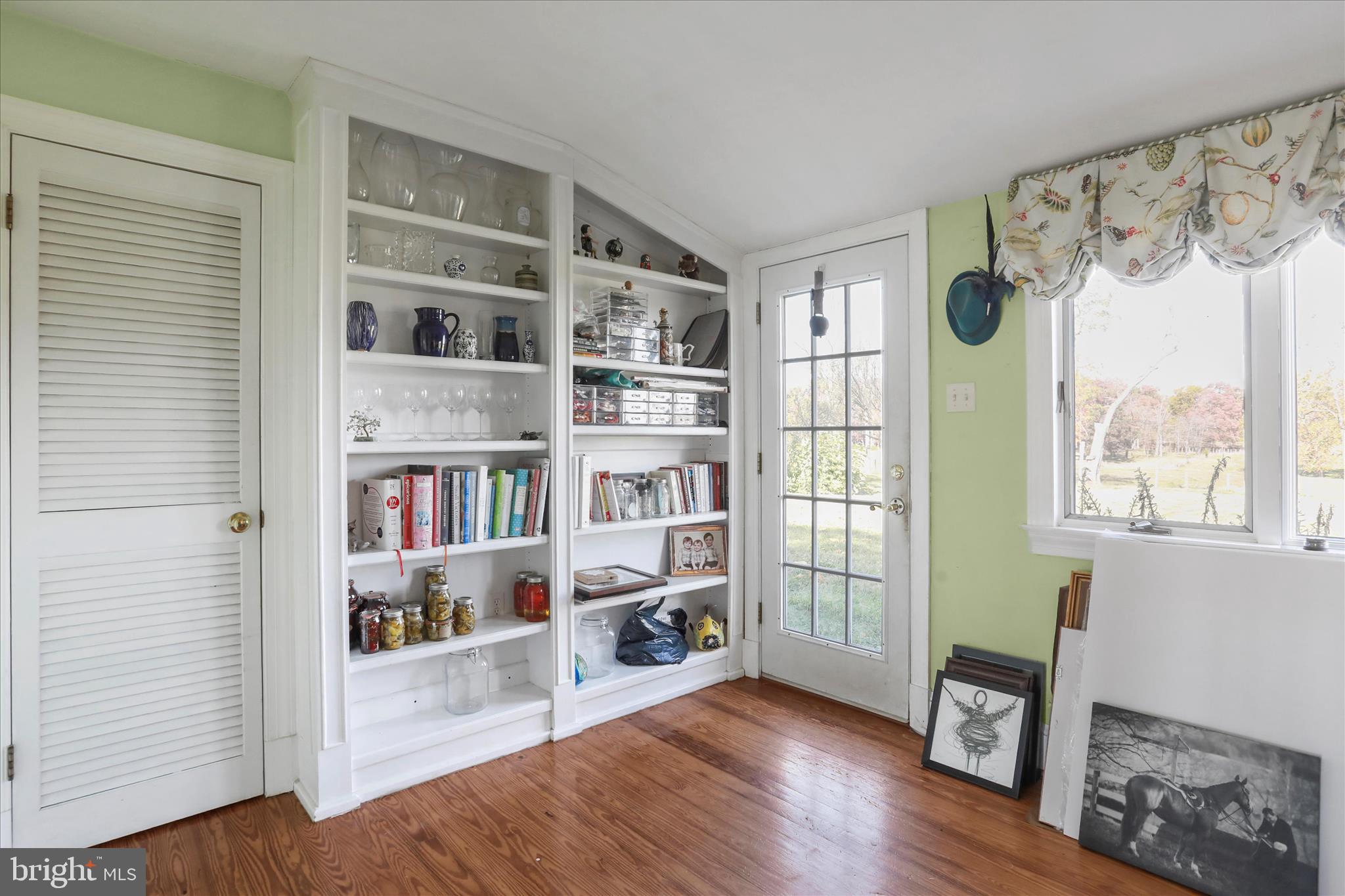 1344 Old Winchester Road Boyce, VA 22620 - Photo 15 of 52 Office with built ins