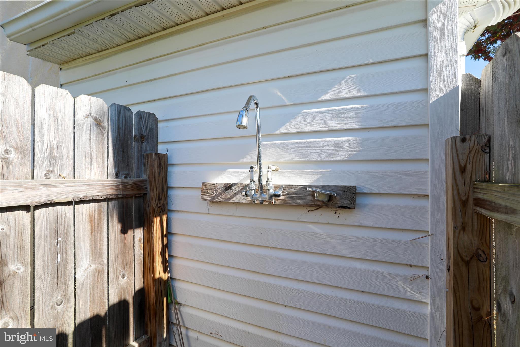 1344 Old Winchester Road Boyce, VA 22620 - Photo 22 of 52 Outdoor shower
