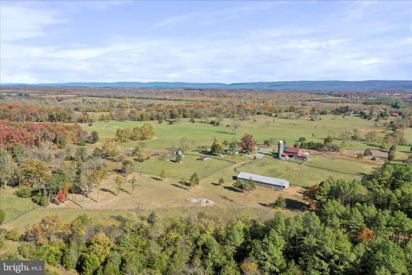 $989,000 | 1344 Old Winchester Road, Boyce, VA 22620